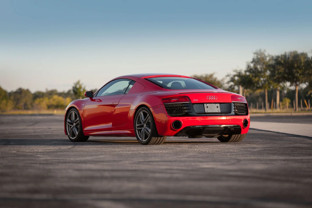 2014 Audi 42 R8 - Image 5 of 11