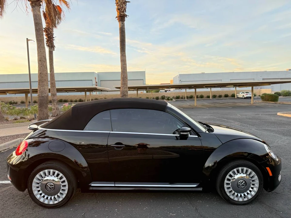 2014 Volkswagen A5 Beetle - Image 10 of 24