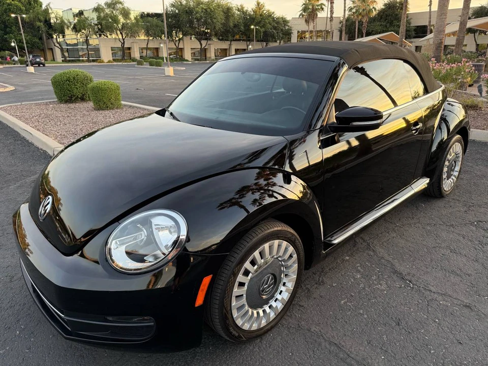 2014 Volkswagen A5 Beetle - Image 2 of 24