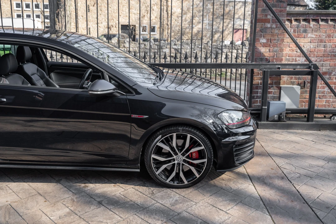 2014 Volkswagen GTI Mk7 - Image 24 of 31
