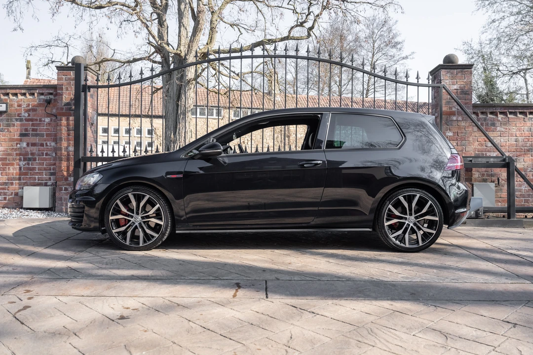 2014 Volkswagen GTI Mk7 - Image 17 of 31