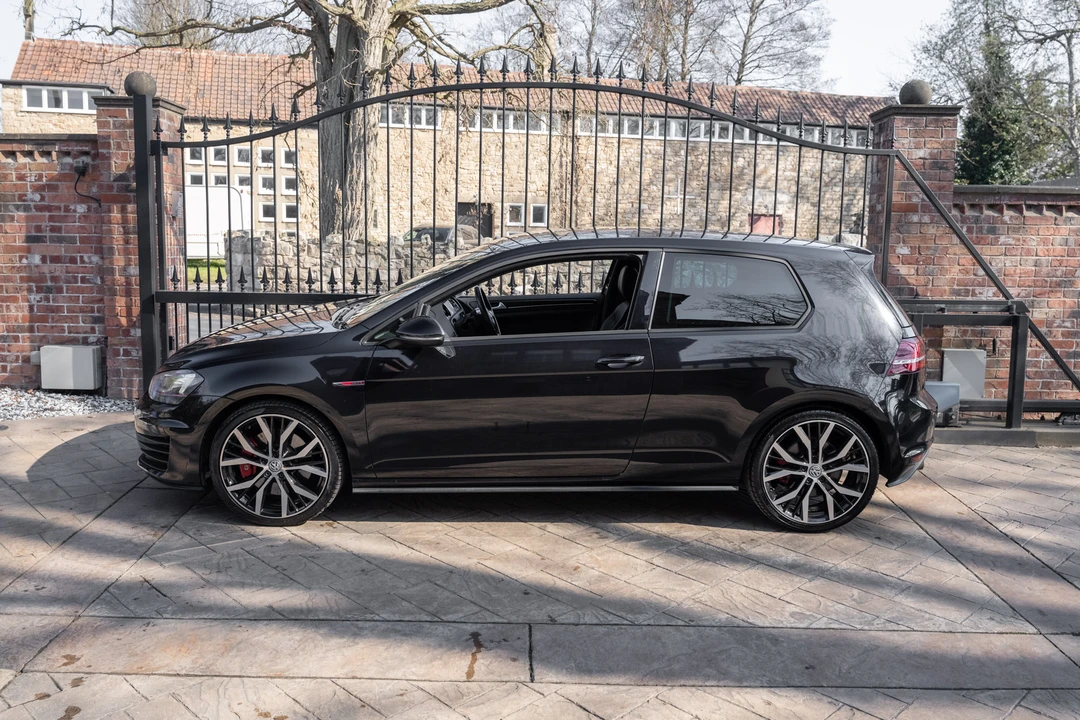 2014 Volkswagen GTI Mk7 - Image 18 of 31