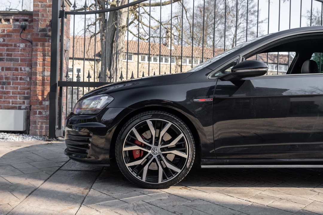 2014 Volkswagen GTI Mk7 - Image 26 of 31