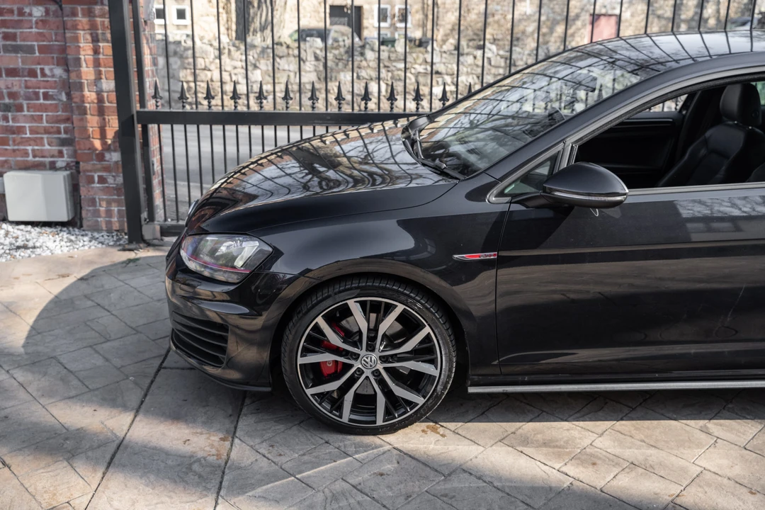 2014 Volkswagen GTI Mk7 - Image 27 of 31