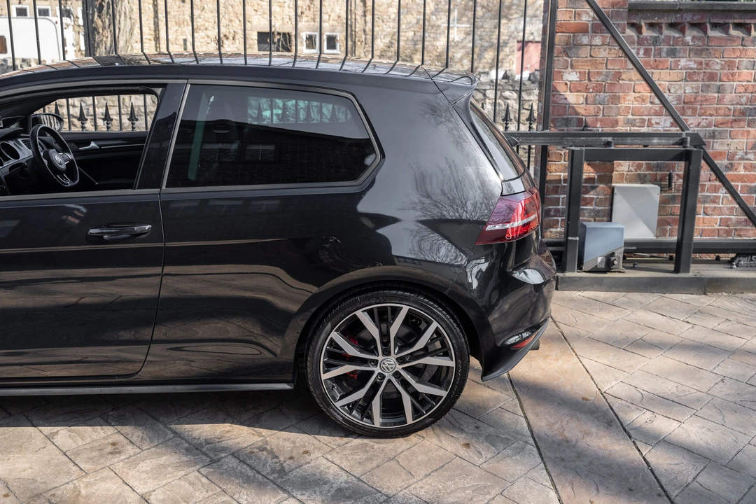 2014 Volkswagen GTI Mk7 - Image 29 of 31