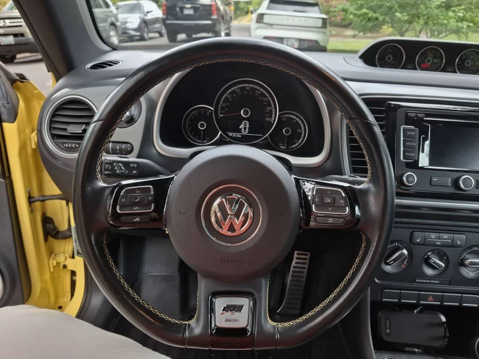 2014 Volkswagen A5 Beetle - Image 12 of 14