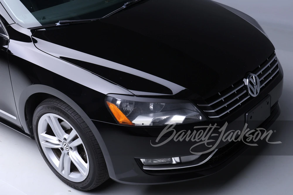 2014 Volkswagen Passat - Image 7 of 17