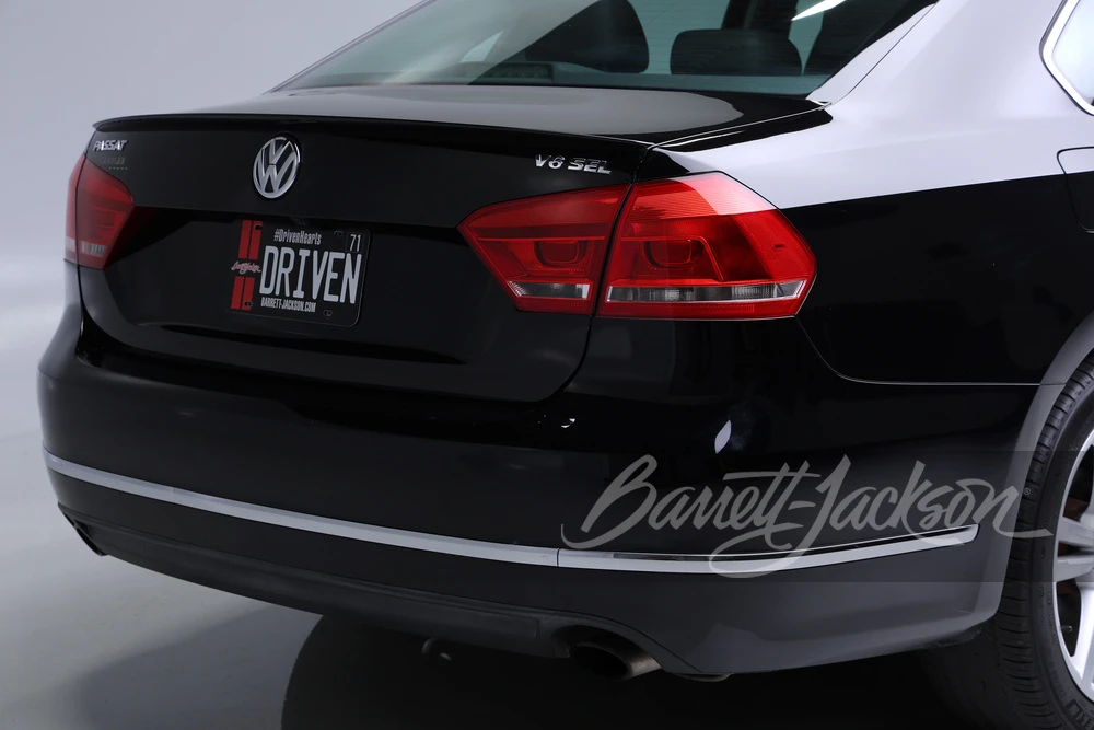 2014 Volkswagen Passat - Image 17 of 17