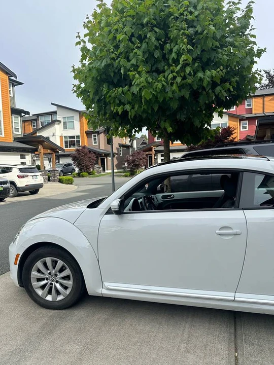2014 Volkswagen A5 Beetle - Image 10 of 22