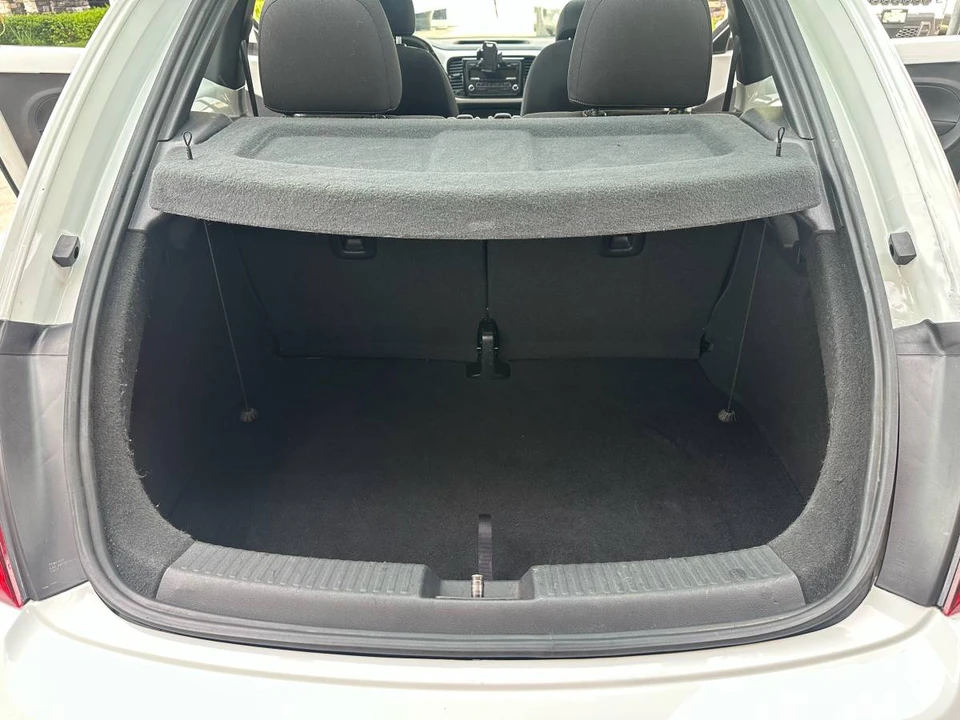 2014 Volkswagen A5 Beetle - Image 12 of 22