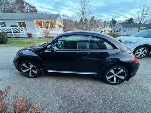 2014 Volkswagen Beetle R-Line Hatchback