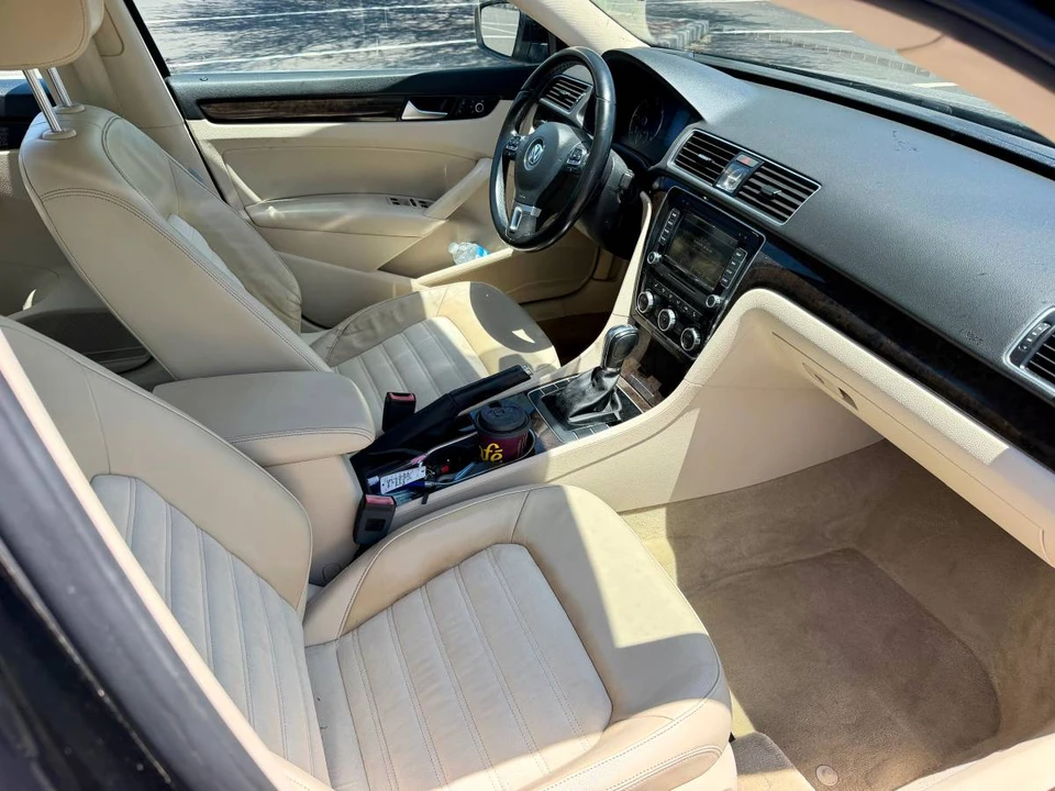 2014 Volkswagen Passat - Image 7 of 11