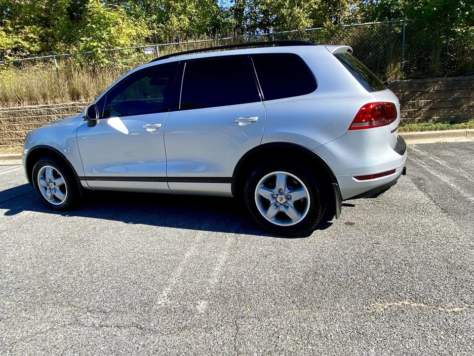 2014 Volkswagen Touareg - Image 7 of 15
