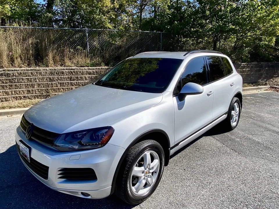 2014 Volkswagen Touareg - Image 5 of 15