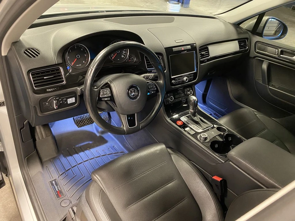 2014 Volkswagen Touareg - Image 12 of 15