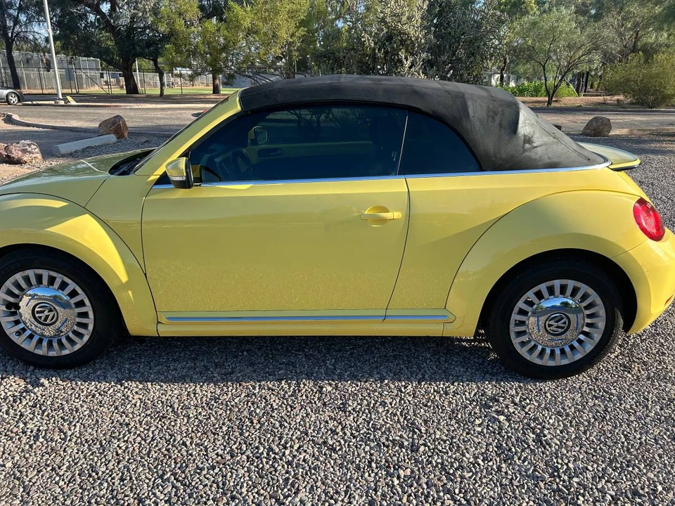 2014 Volkswagen A5 Beetle - Image 14 of 20