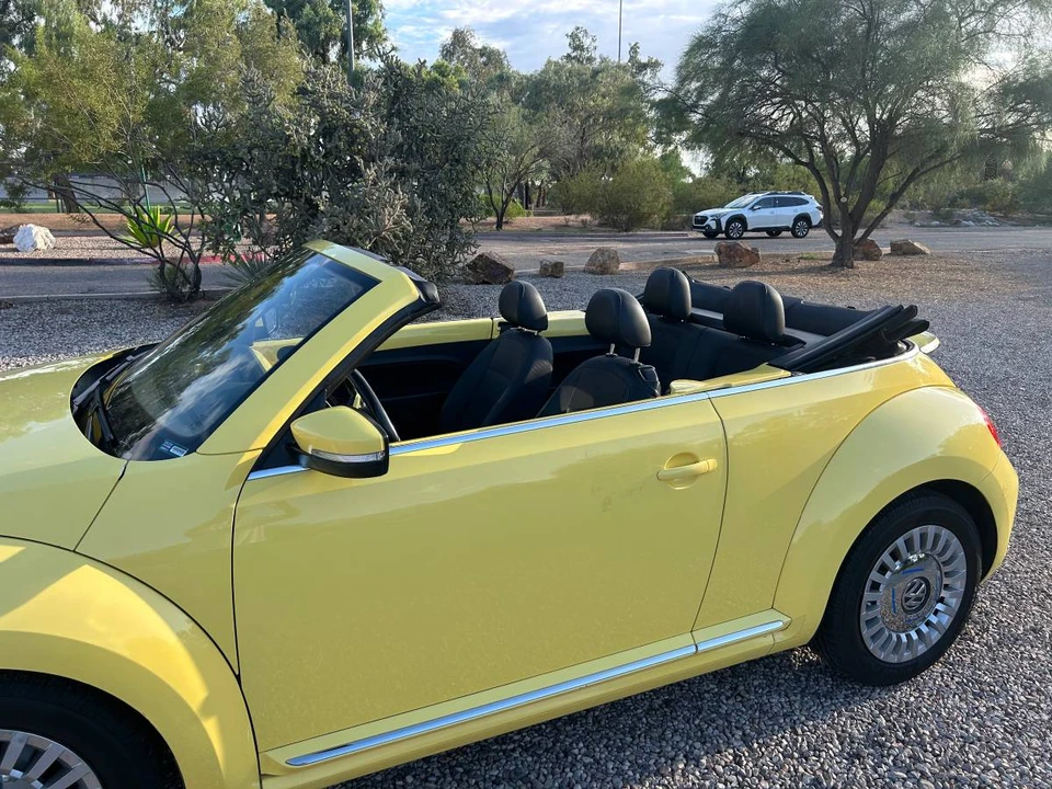 2014 Volkswagen A5 Beetle - Image 3 of 20