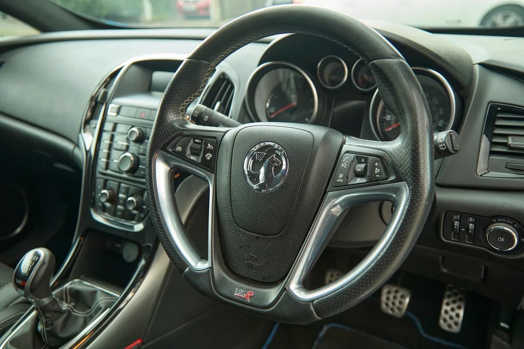 2014 Vauxhall - Image 16 of 31