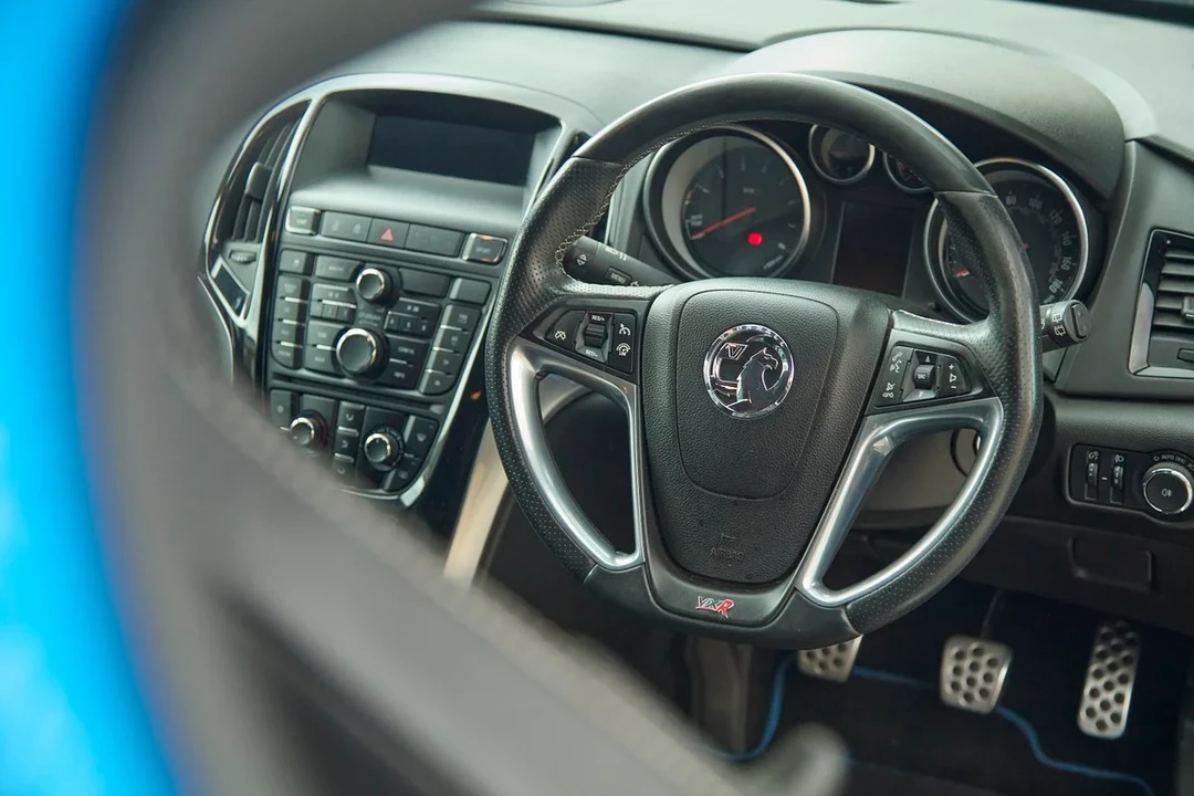 2014 Vauxhall - Image 2 of 31