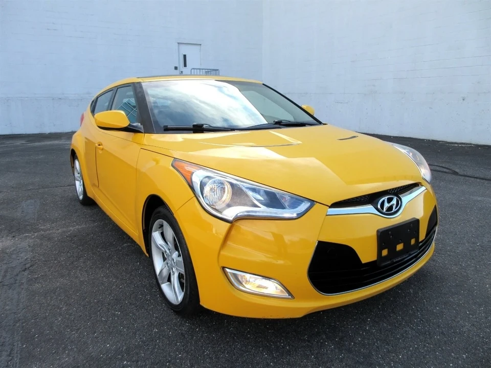 2014 Hyundai Veloster - Image 17 of 21