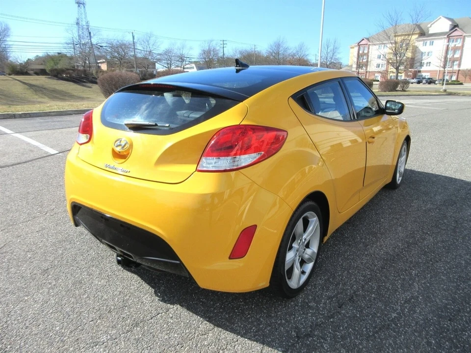 2014 Hyundai Veloster - Image 4 of 21