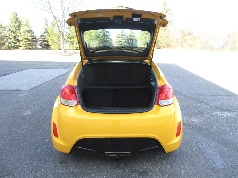 2014 Hyundai Veloster - Image 15 of 21