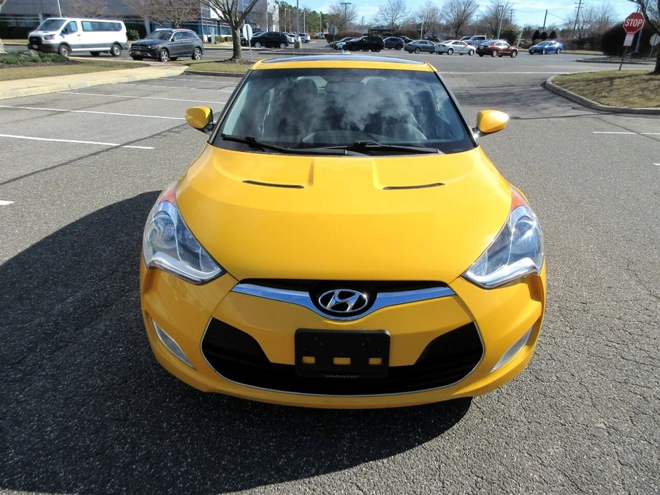 2014 Hyundai Veloster - Image 12 of 21
