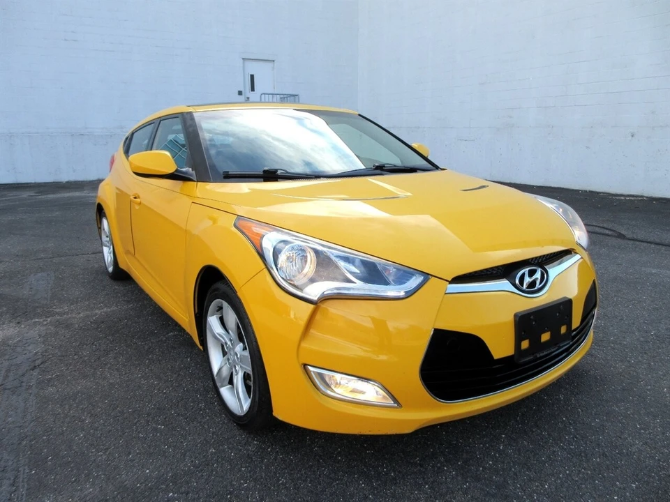 2014 Hyundai Veloster - Image 17 of 21