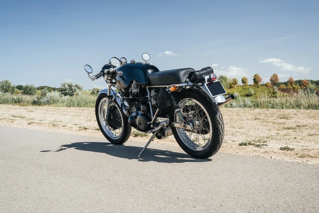 2014 Vincent Black Shadow - Image 12 of 30