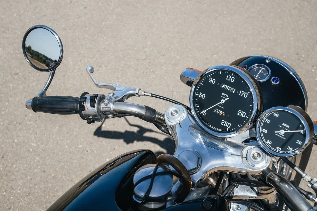 2014 Vincent Black Shadow - Image 15 of 30
