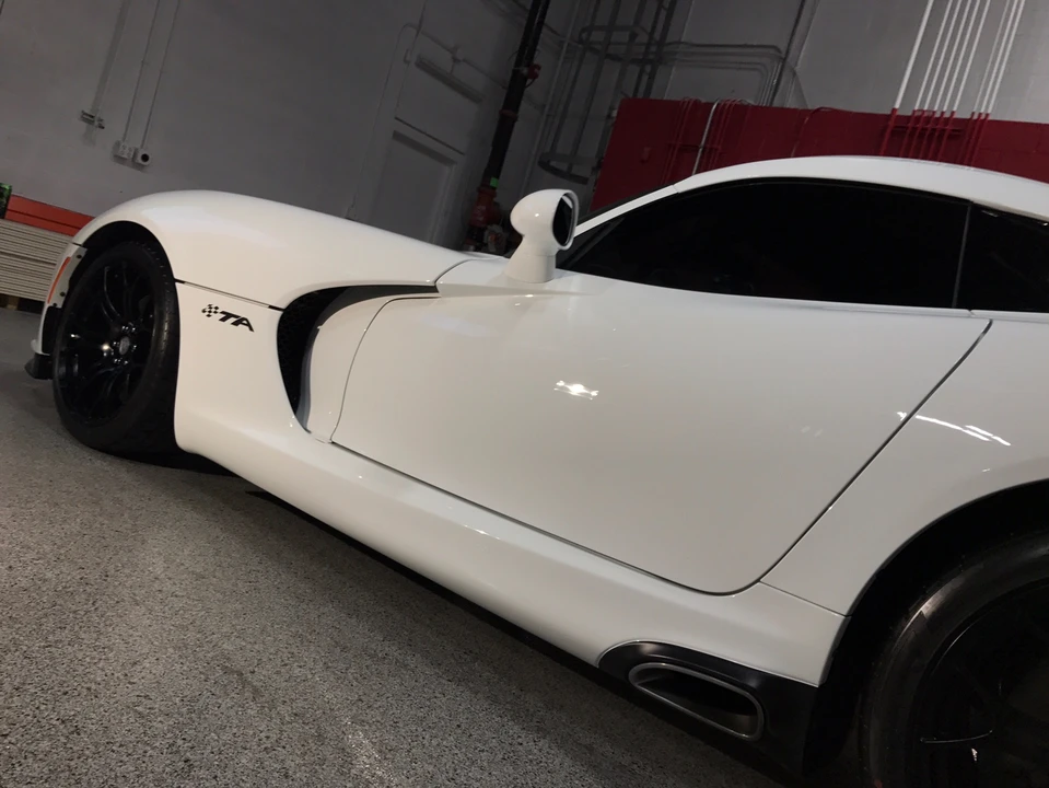 2014 Dodge Viper 5th Gen - Image 4 of 9