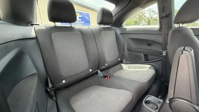 2014 Volkswagen A5 Beetle - Image 16 of 18
