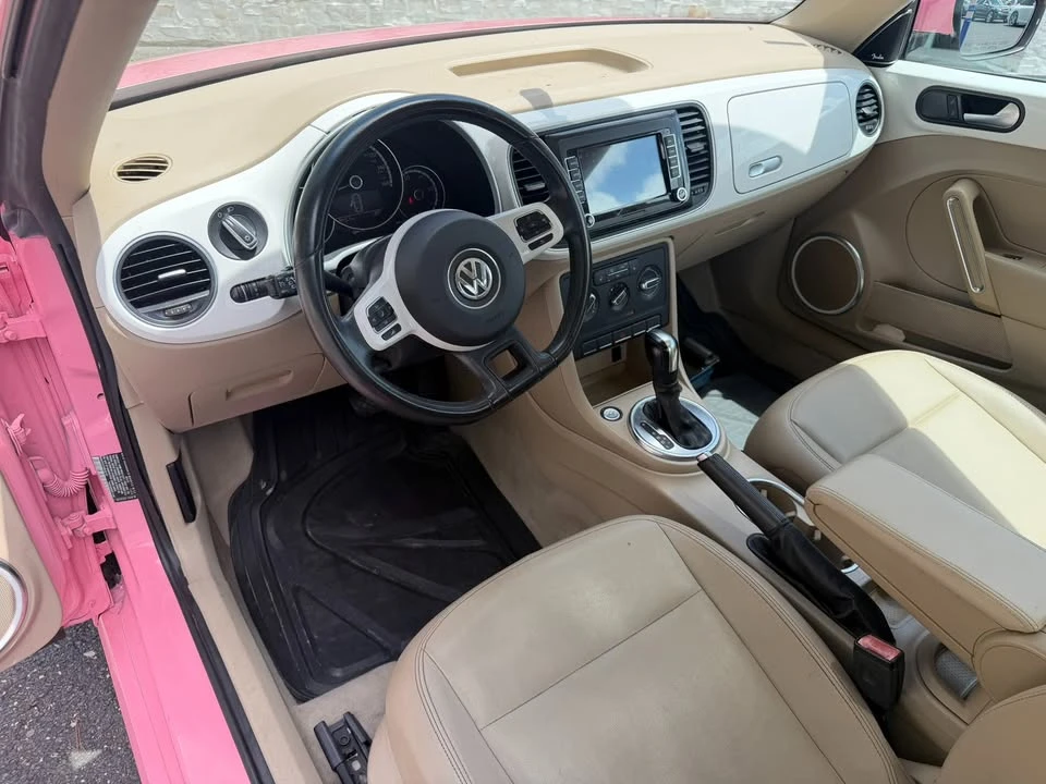 2014 Volkswagen A5 Beetle - Image 13 of 20