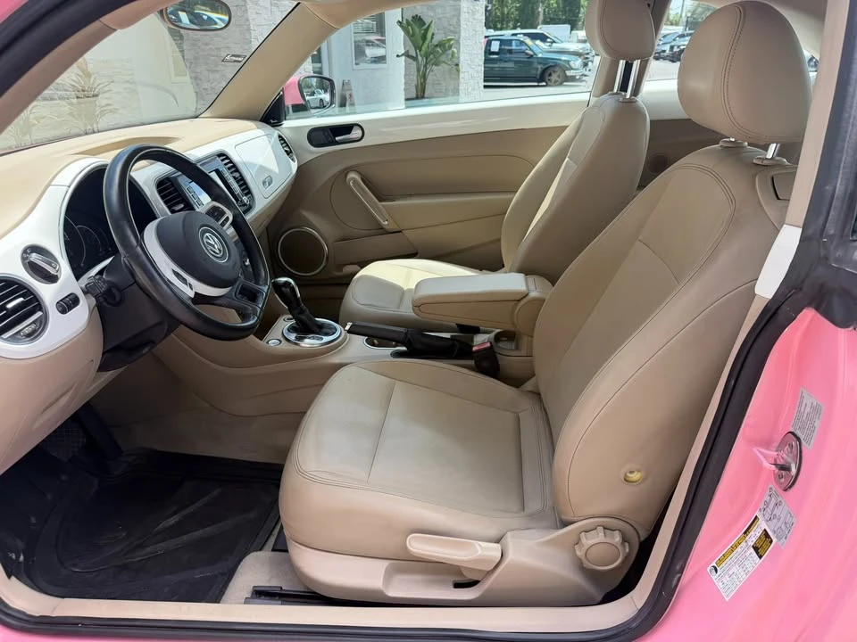 2014 Volkswagen A5 Beetle - Image 11 of 20