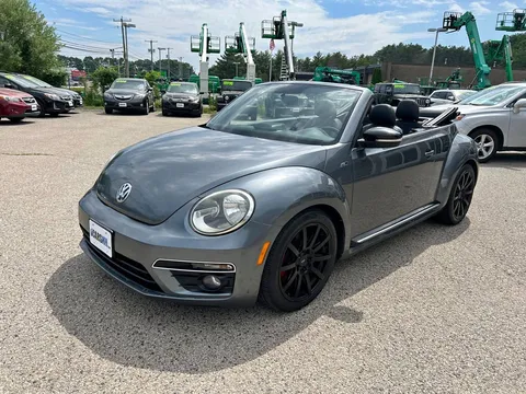 2014 Volkswagen Beetle Convertible R Line