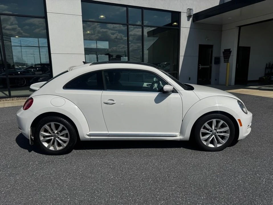 2014 Volkswagen A5 Beetle - Image 10 of 17