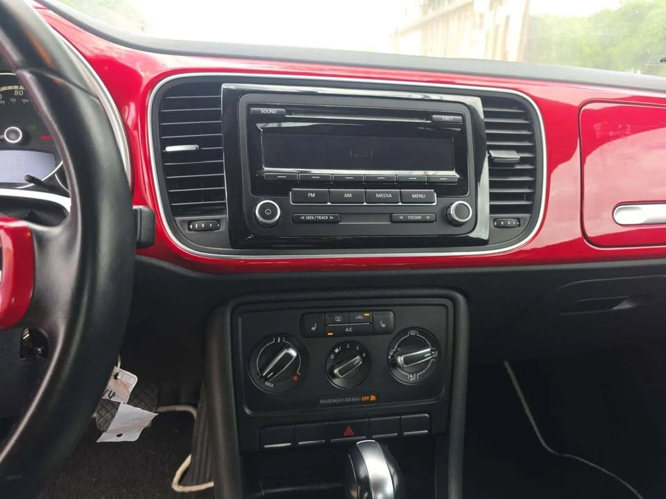 2014 Volkswagen A5 Beetle - Image 11 of 14