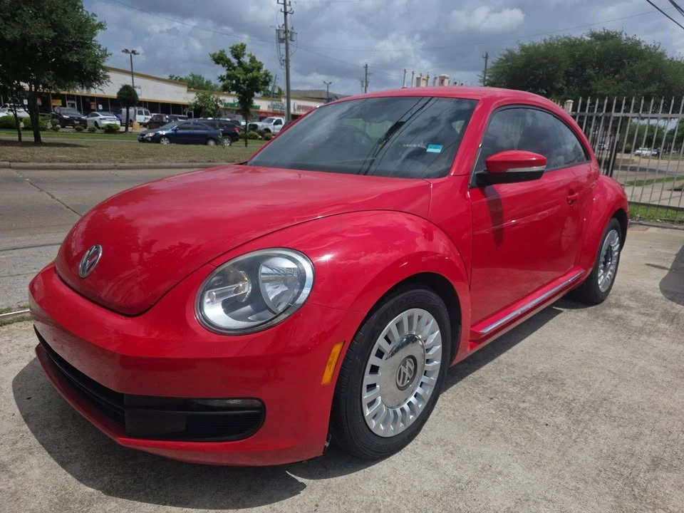 2014 Volkswagen A5 Beetle - Image 2 of 14