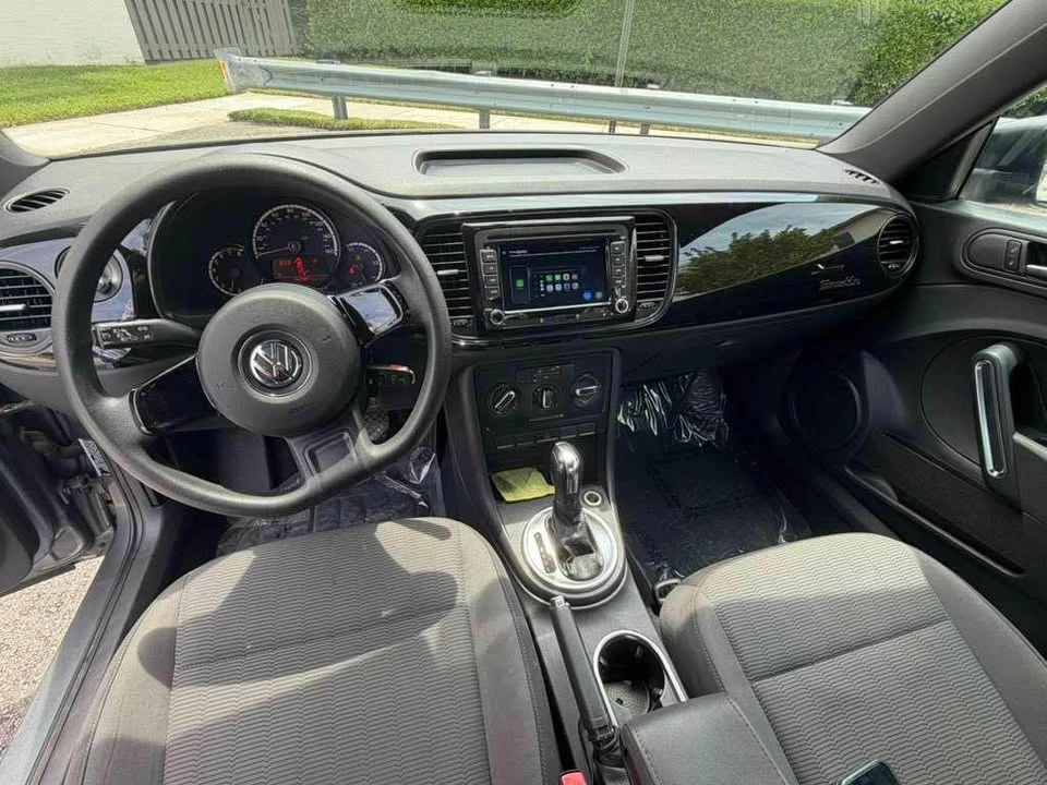 2014 Volkswagen A5 Beetle - Image 6 of 9