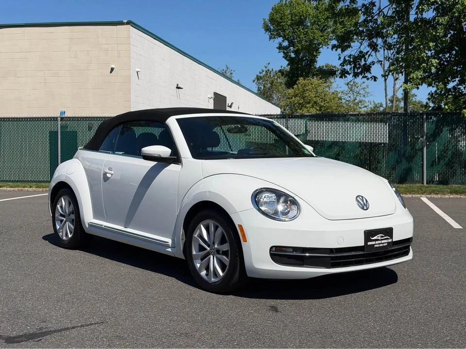 2014 Volkswagen A5 Beetle - Image 6 of 21