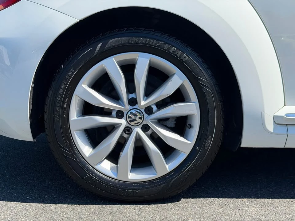 2014 Volkswagen A5 Beetle - Image 20 of 21