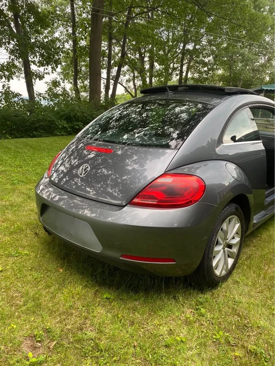 2014 Volkswagen A5 Beetle - Image 2 of 19