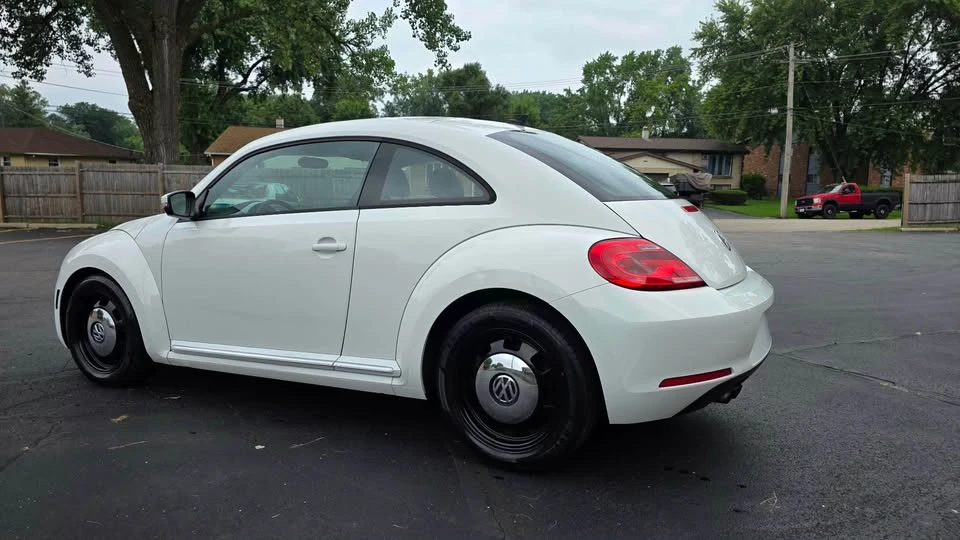 2014 Volkswagen A5 Beetle - Image 4 of 7