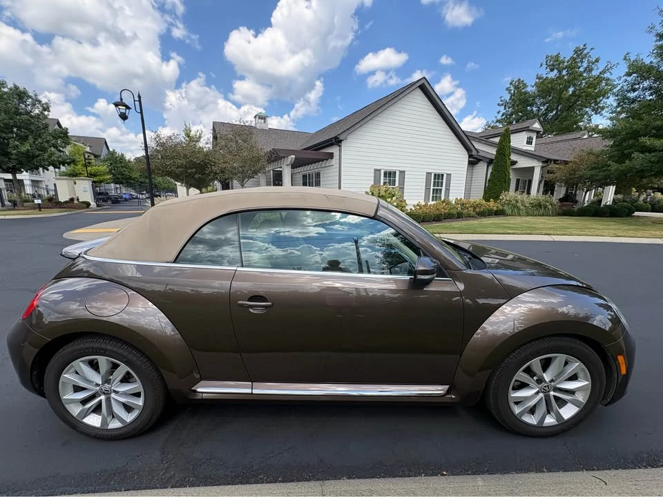 2014 Volkswagen A5 Beetle - Image 3 of 11