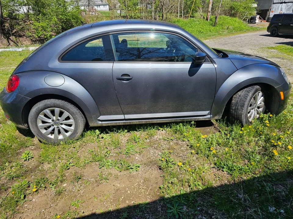 2014 Volkswagen A5 Beetle - Image 4 of 8