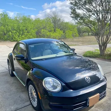 2014 Volkswagen Beetle 1.8T Classic Hatchback 2D