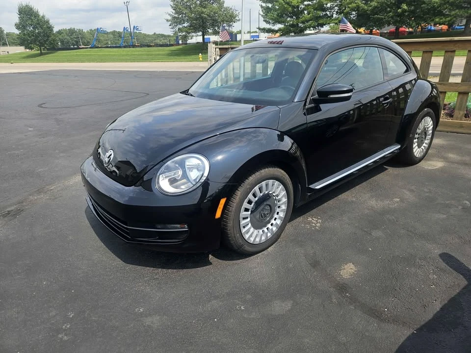 2014 Volkswagen A5 Beetle - Image 2 of 8