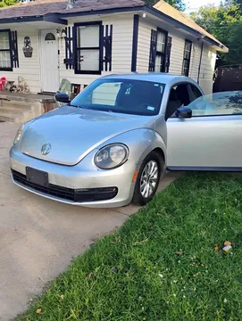 2014 Volkswagen Beetle 1.8T Classic Hatchback 2D