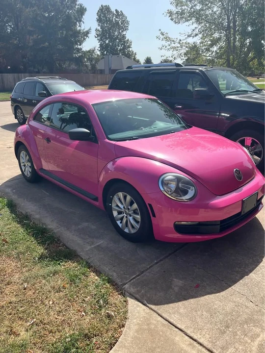 2014 Volkswagen A5 Beetle - Image 2 of 10