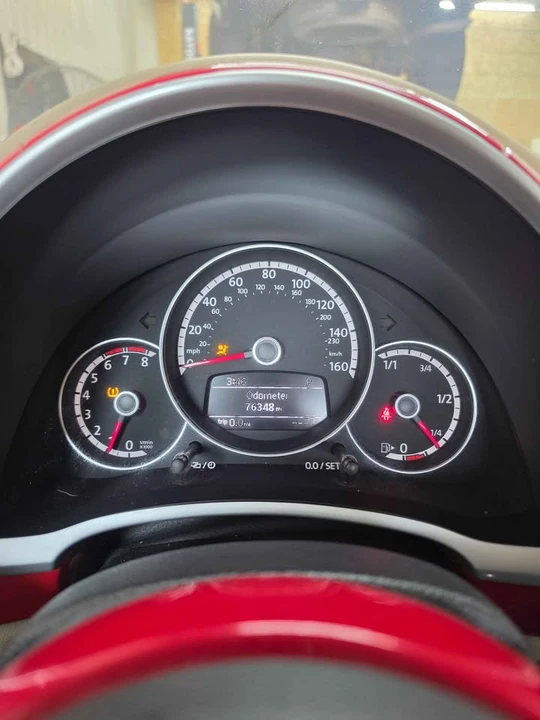 2014 Volkswagen A5 Beetle - Image 7 of 17